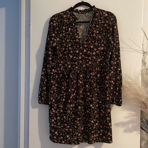 🤍ZARA🤍 FLOWY DAINTY FLORAL PRINT DRESS